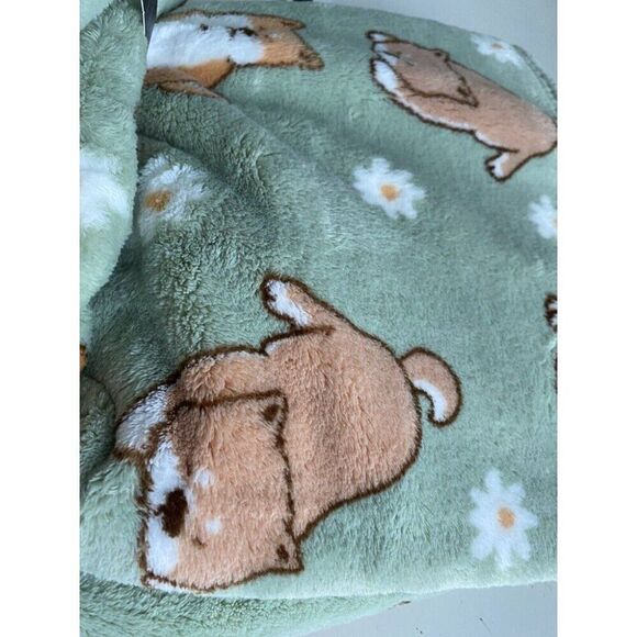 Cozy Companions Shiba Inu And Daisies Comfy Plush Soft Throw Blanket 60x70” NEW - Picture 4 of 12